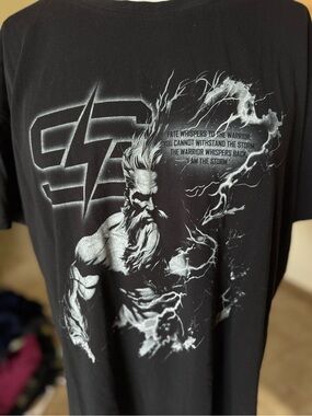 Storm lifting club black t-shirt Men’s XL